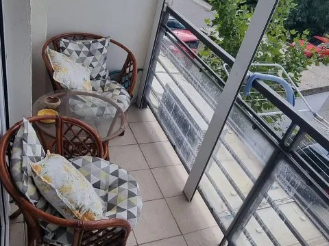 Rent, two bedroom apartment, 74m², Dalmatinska ulica, Podgorica - image 4