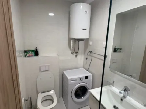 Izdavanje, jednosoban stan, 50m², Master Kvart, Podgorica - image 6