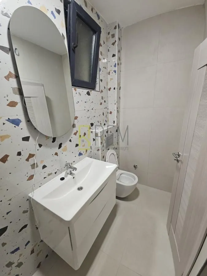 Prodaja, jednosoban stan, 45m², Đenovići, Herceg Novi