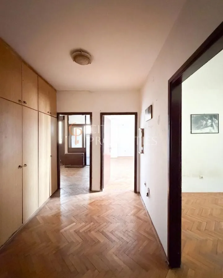 Prodaja, stan, 95m², Pobrežje, Podgorica