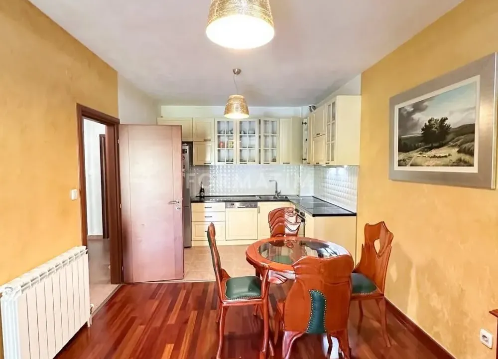 Prodaja, trosoban stan, 90m², Pod Goricom, Podgorica