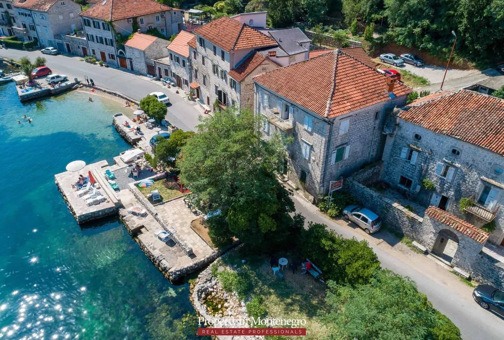 Prodaja, kuća, 321m², Prčanj, Kotor