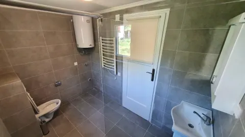 Rent, house, 105m², Ibričevina, Podgorica - image 3