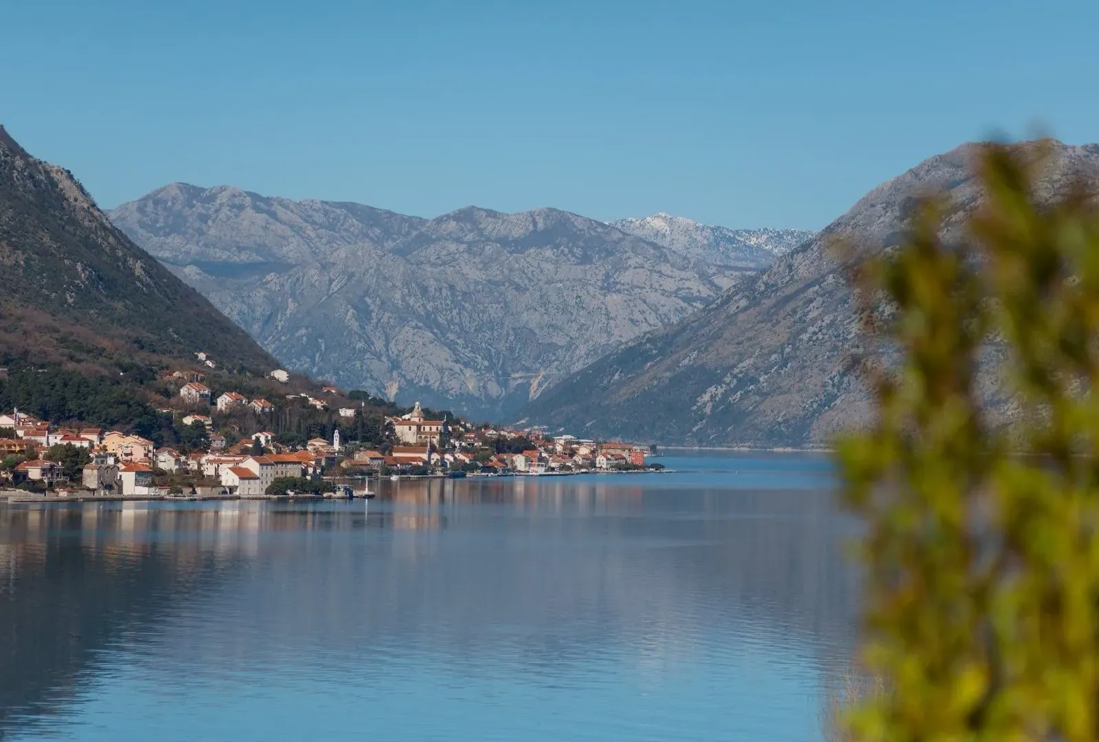 Prodaja, trosoban stan, 85m², Dobrota, Kotor