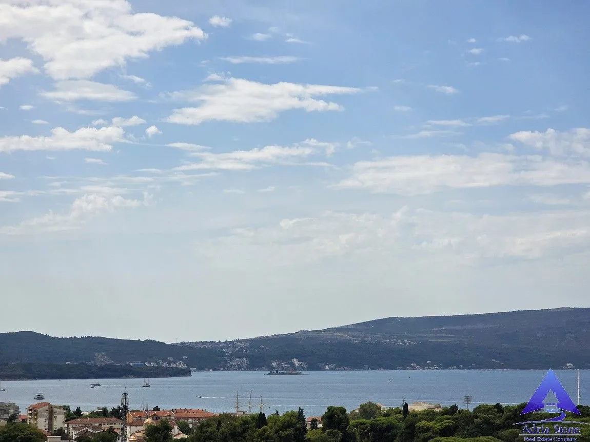 Prodaja, dvosoban stan, 80m², Mažina, Tivat