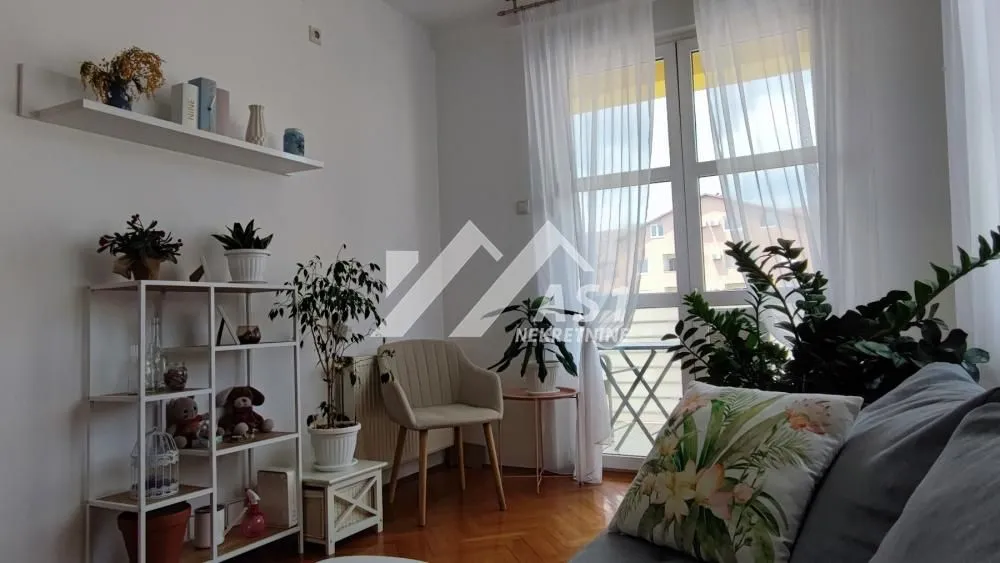 Izdavanje, dvosoban stan, 62m², Novi Sad Sve Podlokacije, Novi Sad