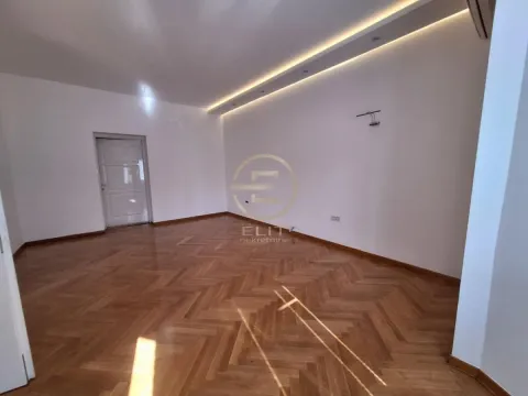 Sale, four bedroom apartment, 213m², Centar, Novi Sad - image 27