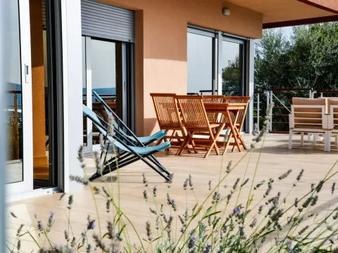 Sale, three bedroom apartment, 120m², Kava, Tivat - image 2