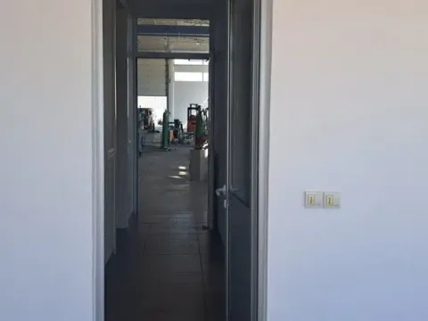 Rent, office space, 200m², Nova Pazova, Stara Pazova - image 18