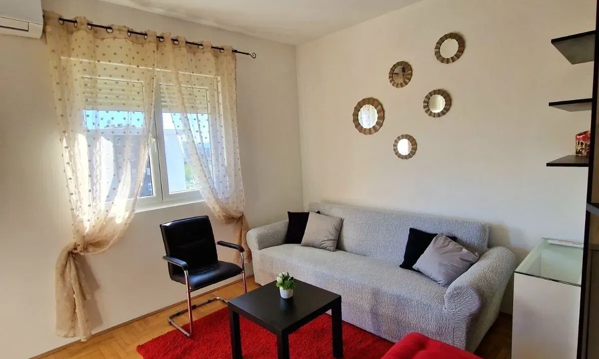 Rent, one bedroom apartment, 43m², Tuški Put, Podgorica