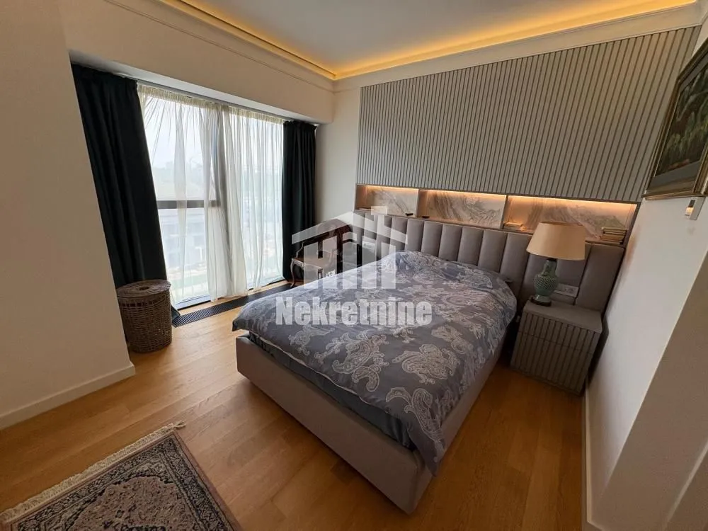 Sale, three bedroom apartment, 95m², Novi Beograd Blok 65, Novi Beograd Sve Podlokacije