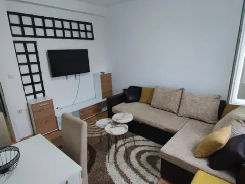 Izdavanje, jednosoban stan, 33m², Telep, Novi Sad Sve Podlokacije - image 2