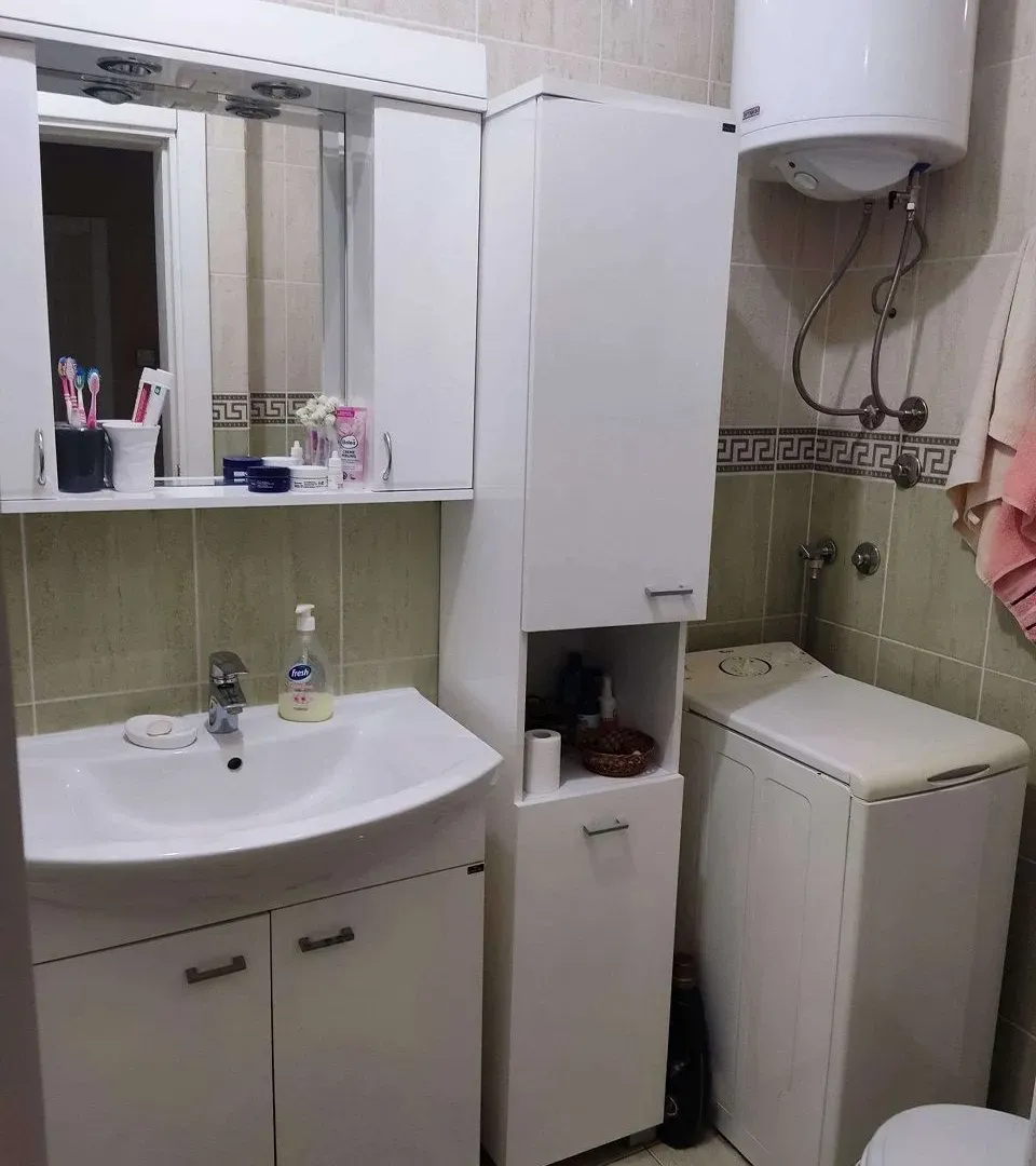Prodaja, dvosoban stan, 45m², Bulevar patrijarha Pavla, Novi Sad Sve Podlokacije