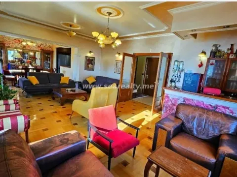 Prodaja, kuća, 296m², Kotor, Crna Gora - image 7