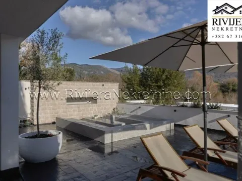 Sale, house, 424m², Tivat, Crna Gora - image 8