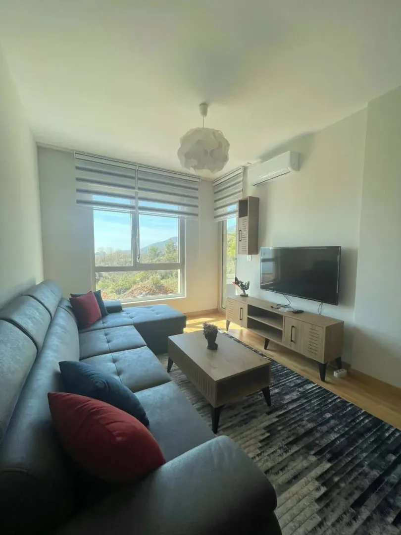 Rent, one bedroom apartment, 45m², Bečići, Budva