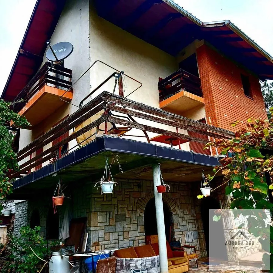 Prodaja, kuća, 213m², Zlatibor, Srbija