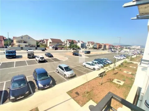 Rent, one bedroom apartment, 50m², Stari Aerodrom, Podgorica - image 7