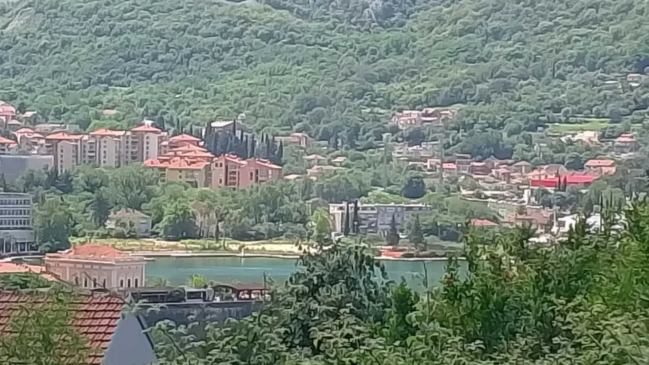 Prodaja, plac, 1748m², Kotor, Crna Gora