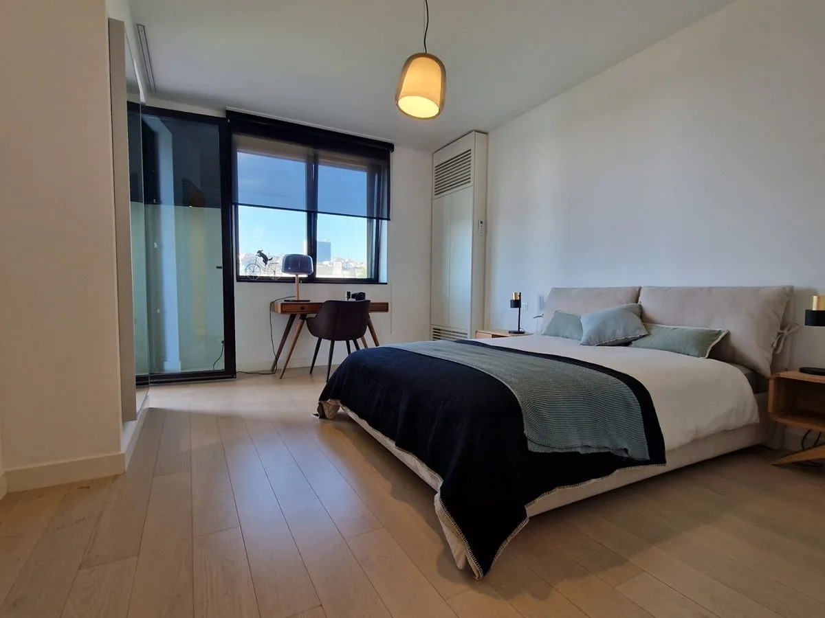 Sale, four bedroom apartment, 122m², Beograd Na Vodi, Beograd