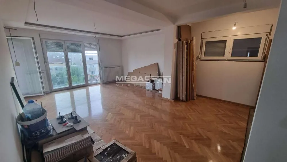 Prodaja, trosoban stan, 75m², Lekino Brdo, Voždovac Sve Podlokacije