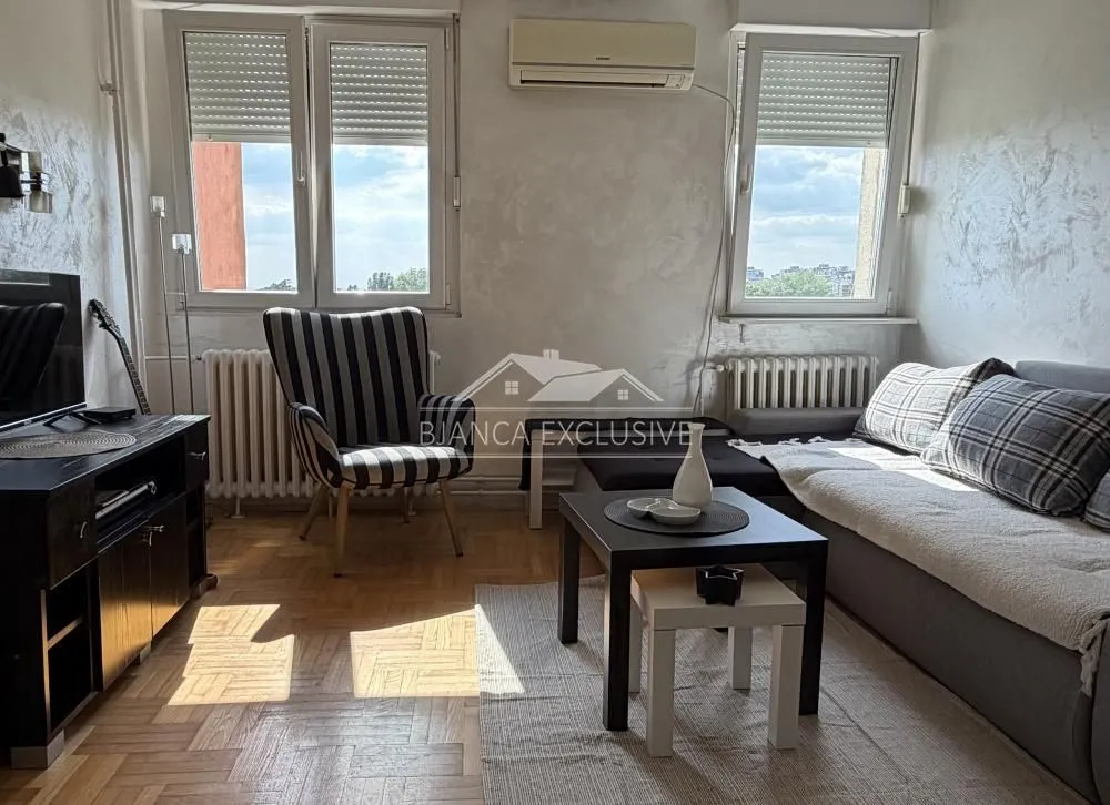 Prodaja, jednosoban stan, 37m², Novi Beograd Sve Podlokacije, Beograd
