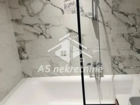 Izdavanje, trosoban stan, 82m², Savski Venac, Beograd - image 21