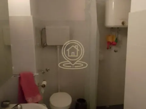 Izdavanje, trosoban stan, 78m², Južni Bulevar, Vračar Sve Podlokacije - image 15