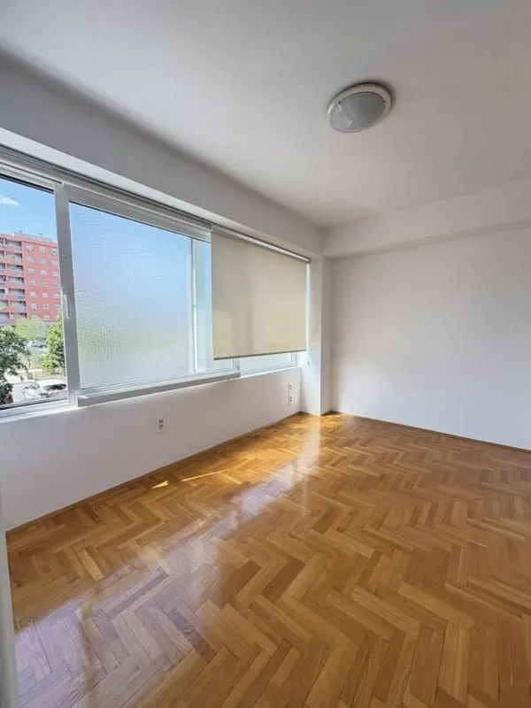 Rent, two bedroom apartment, 60m², City Kvart, Podgorica