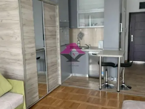 Izdavanje, stan, 25m², Grbavica, Novi Sad Sve Podlokacije - image 1