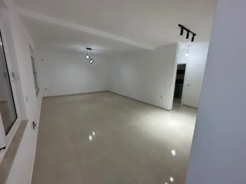 Prodaja, kuća, 180m², Donji Štoj, Ulcinj - image 3