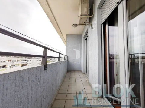 Izdavanje, trosoban stan, 87m², Preko Morače, Podgorica - image 3