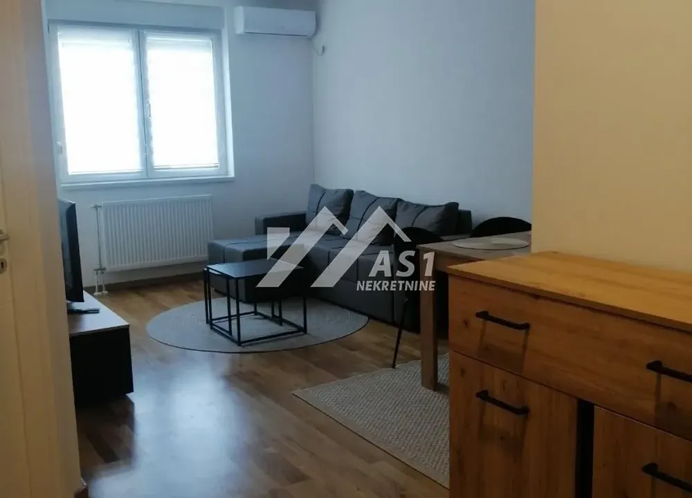 Izdavanje, jednosoban stan, 38m², Telep, Novi Sad Sve Podlokacije