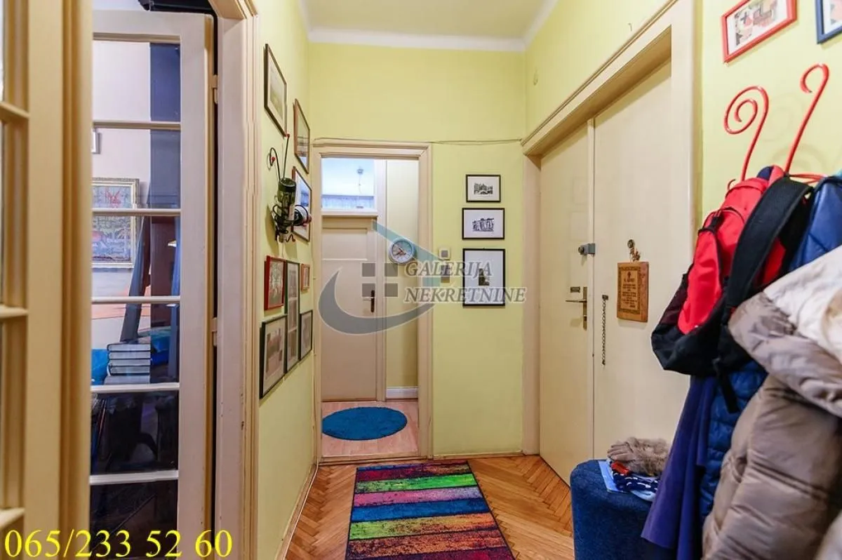 Prodaja, trosoban stan, 85m², Slavija, Vračar Sve Podlokacije
