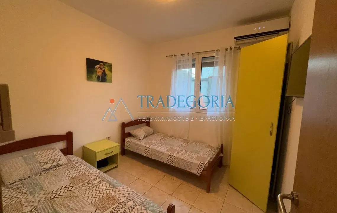 Prodaja, četvorosoban stan, 115m², Sutomore, Bar