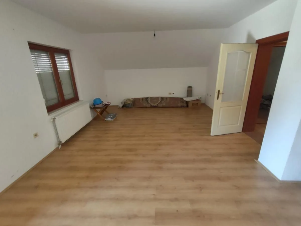 Prodaja, kuća, 315m², Adice, Novi Sad Sve Podlokacije