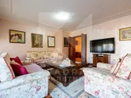 Rent, four bedroom apartment, 170m², Gorica C, Podgorica - image 2