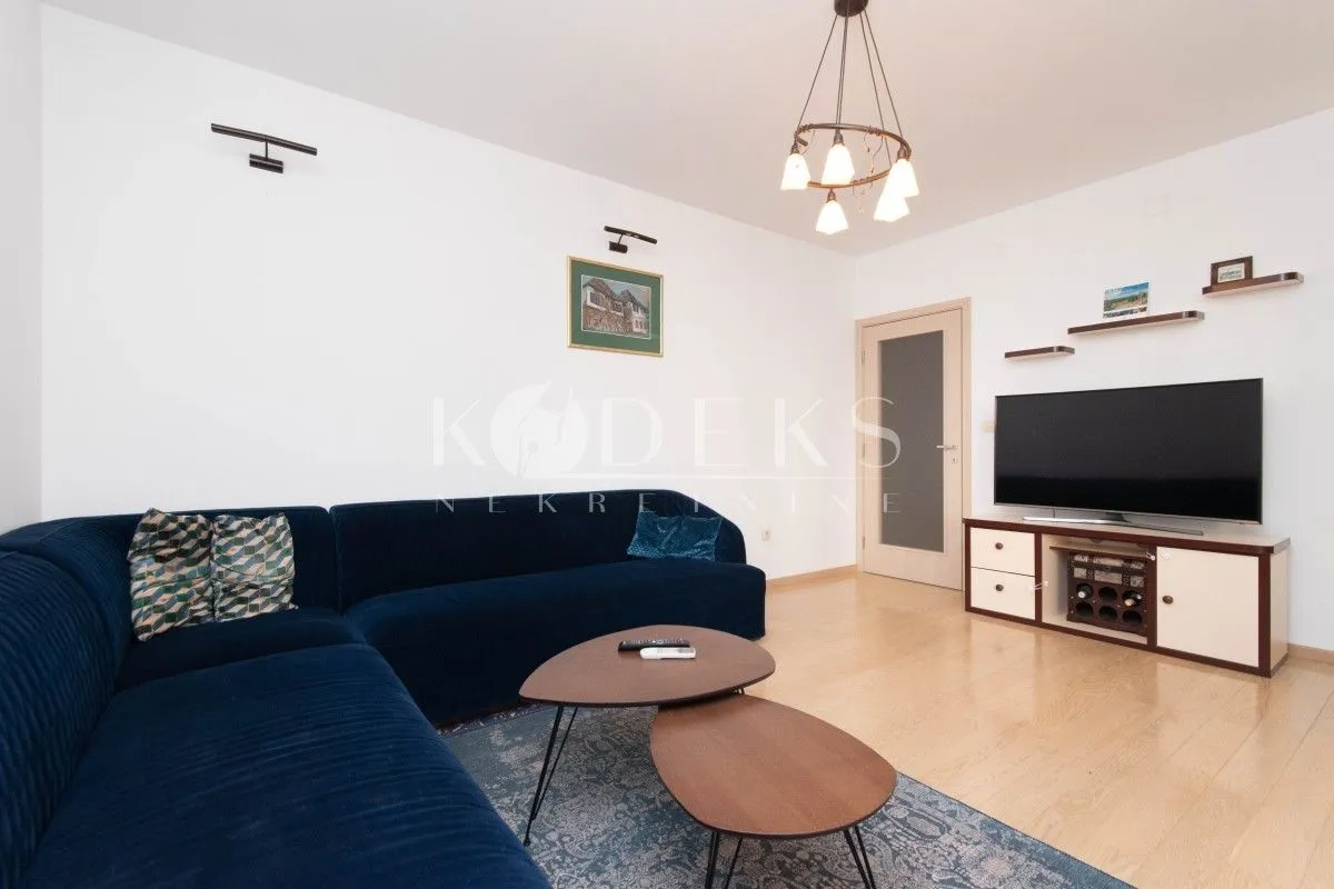 Rent, two bedroom apartment, 72m², City Kvart, Podgorica