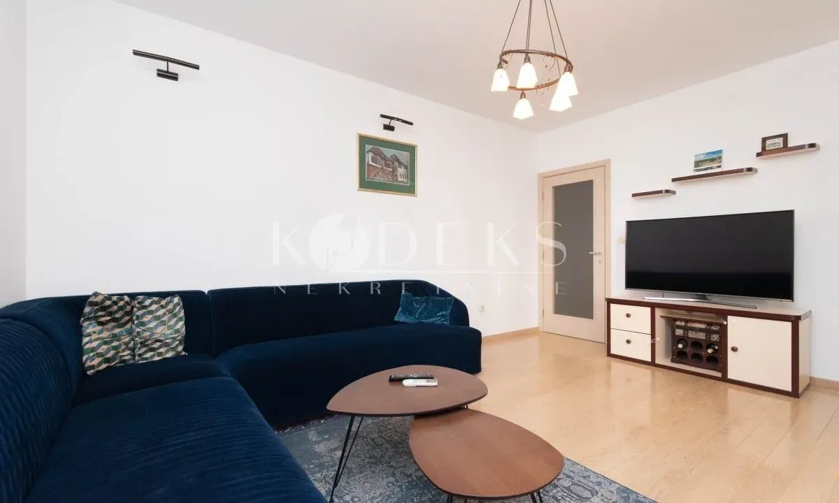 Rent, two bedroom apartment, 72m², City Kvart, Podgorica