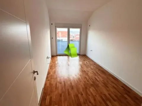 Sale, three bedroom apartment, 113m², Pantelej, Niš - image 3