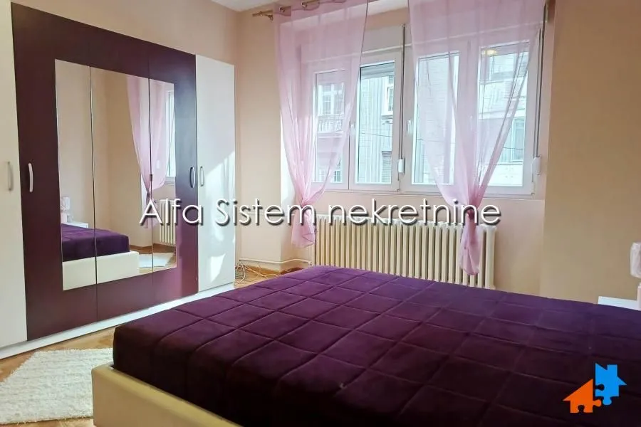 Rent, two bedroom apartment, 60m², Stari Grad, Beograd