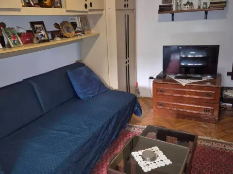 Izdavanje, garsonjera, 40m², Preko Morače, Podgorica - image 3