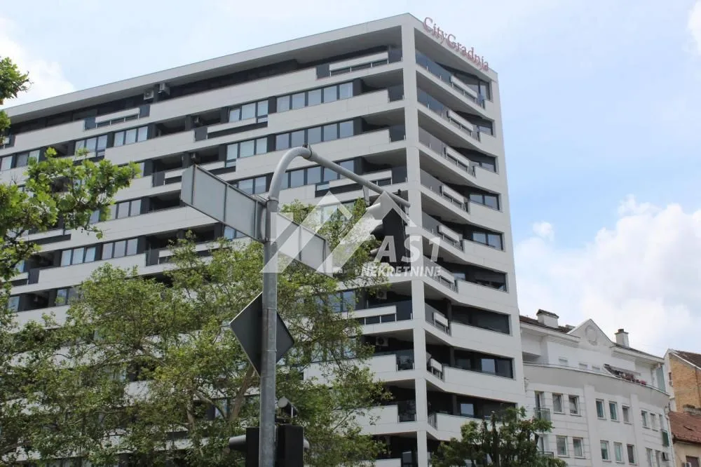 Izdavanje, stan, 27m², Grbavica, Novi Sad Sve Podlokacije
