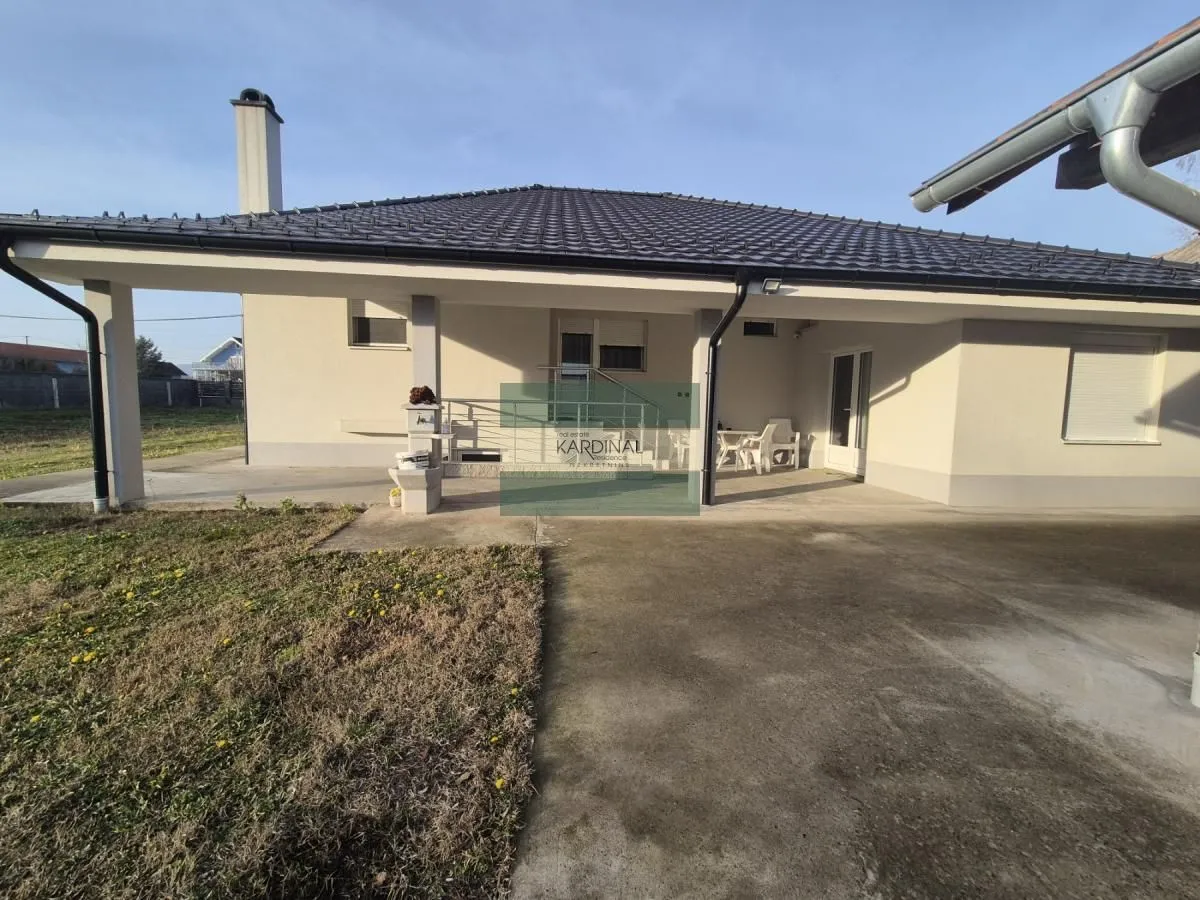 Prodaja, kuća, 271m², Šuljkovac, Jagodina