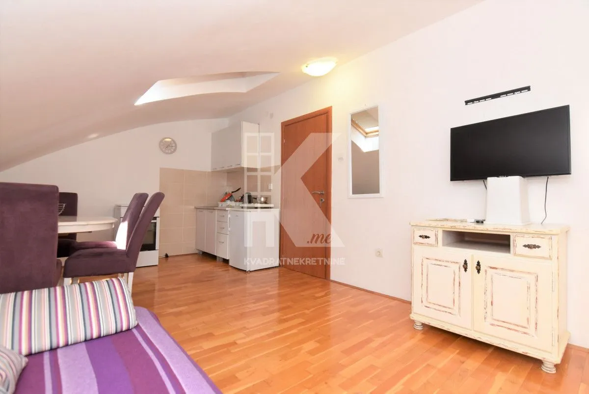 Sale, three bedroom apartment, 94m², 1 maj, Podgorica