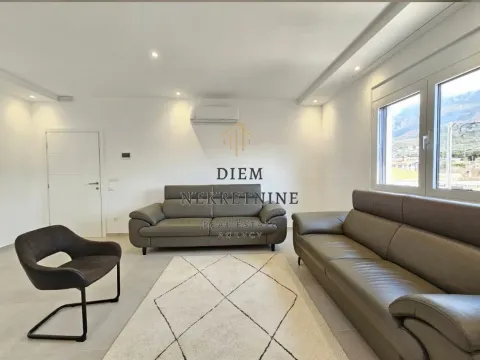 Izdavanje, dvosoban stan, 115m², Polje, Bar - image 9