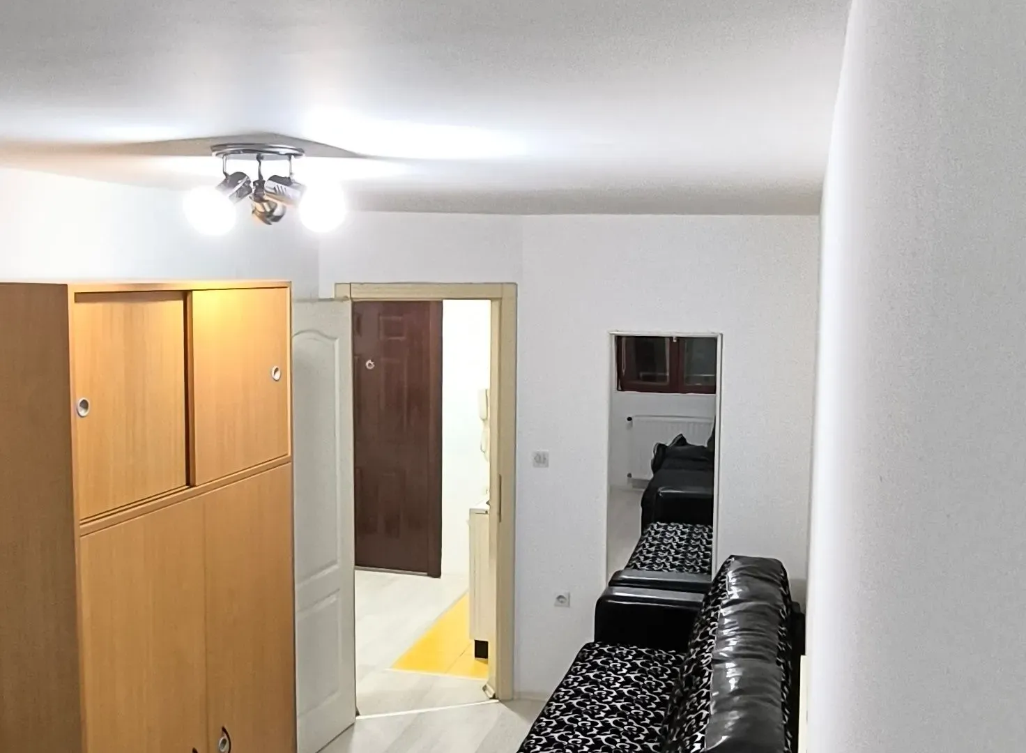 Rent, one bedroom apartment, 37m², Centar, Jagodina