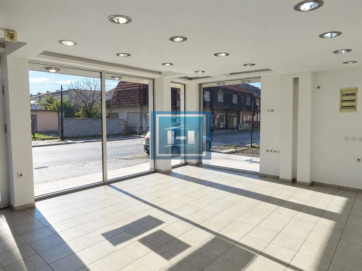 Rent, office space, 60m², Jagodnjak, Paraćin