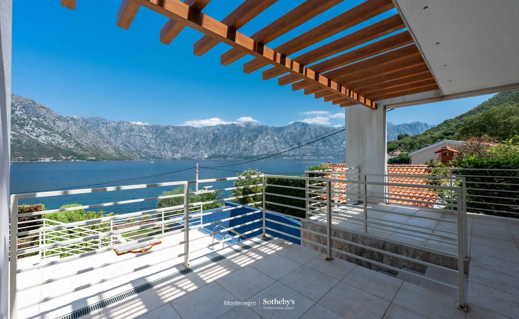 Prodaja, kuća, 326m², Stoliv, Kotor