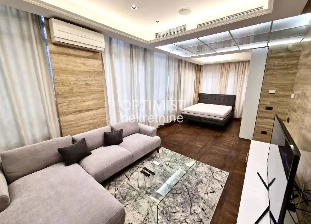 Izdavanje, dvosoban stan, 48m², Savski Venac, Beograd